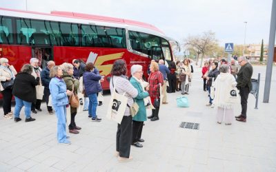 Lorca acoge la jornada “Revolución Digital Senior: saber, hacer y compartir” para impulsar la inclusión digital de las personas mayores